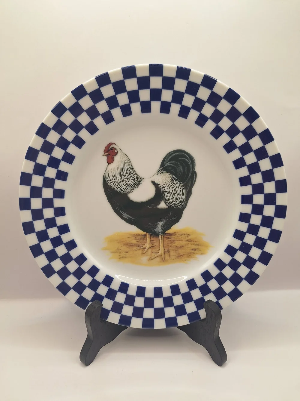 Williams Sonoma Rooster Chicken Plates Set of 3 Blue White Checkered Farmhouse
